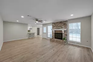 5426 Green Springs Dr, Houston, TX 77066 - Photo 13