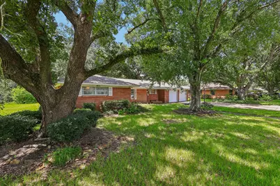 1705 Adams Street, Baytown, TX 77520 - Photo 3