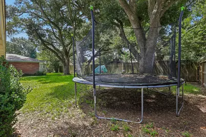 1705 Adams Street, Baytown, TX 77520 - Photo 23
