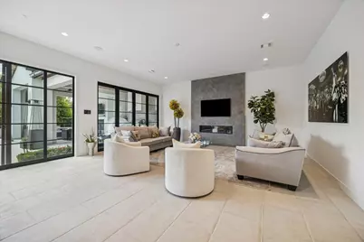 212 E Cowan Drive, Houston, TX 77007 - Photo 11