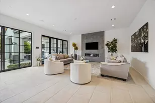 212 E Cowan Dr, Houston, TX 77007 - Photo 11