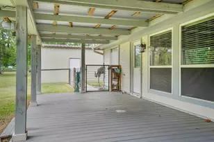 1003 Cherry Creek Rd, Dayton, TX 77535 - Photo 11