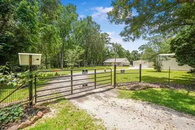 1003 Cherry Creek Road, Dayton, TX 77535 - Photo 3