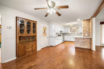 105 Memorial Lane, Columbus, TX 78934 - Photo 9