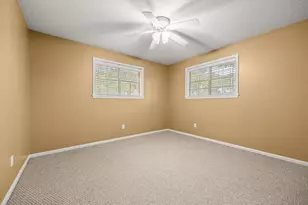 105 Memorial Ln, Columbus, TX 78934 - Photo 17