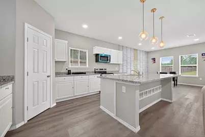 247 County Road 5102 #L, Cleveland, TX 77327 - Photo 15