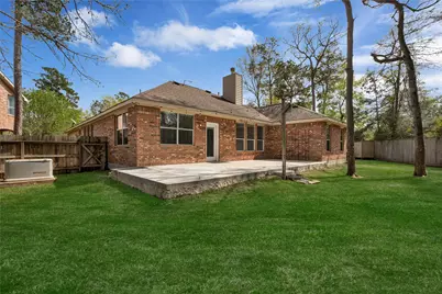 27 Planchard Ct, The Woodlands, TX 77382 - Photo 15