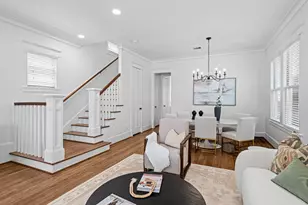 640 W 17th St, Houston, TX 77008 - Photo 3