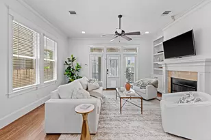 640 W 17th St, Houston, TX 77008 - Photo 11