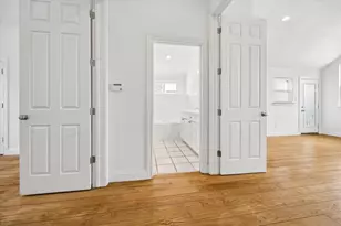 4011 Garrott St, Houston, TX 77006 - Photo 11