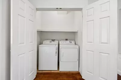 4011 Garrott Street, Houston, TX 77006 - Photo 9