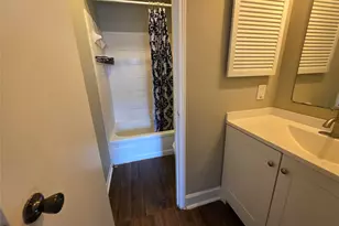 12722 Shannon Hills Dr, Houston, TX 77099 - Photo 3