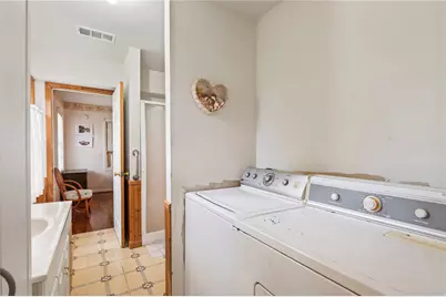 1912 E Winn Street, Kemah, TX 77565 - Photo 21