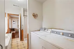 1912 E Winn St, Kemah, TX 77565 - Photo 21
