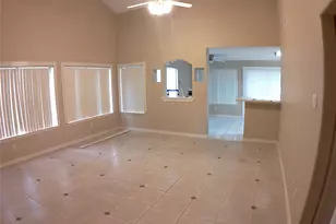 12614 Day Hollow Ln, Houston, TX 77070 - Photo 5