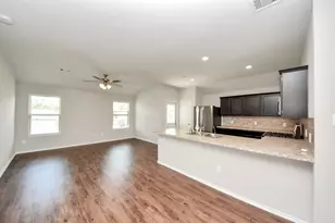 5616 Rainflower Terrace Ln, Spring, TX 77389 - Photo 5