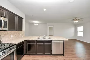 5616 Rainflower Terrace Ln, Spring, TX 77389 - Photo 17