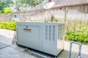 3868 Olympia Dr, Houston, TX 77019 - Photo 47