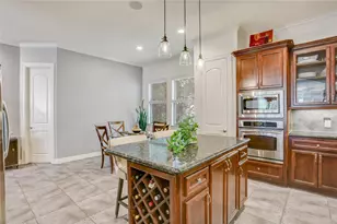 1815 Stacy Falls, Houston, TX 77008 - Photo 15