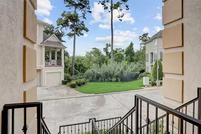 1815 Stacy Falls, Houston, TX 77008 - Photo 31
