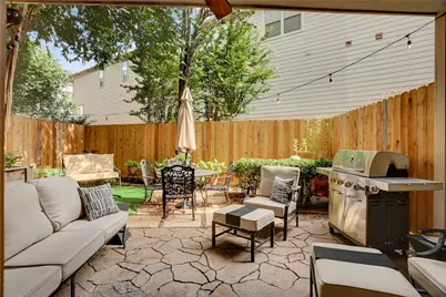1815 Stacy Falls, Houston, TX 77008 - Photo 29