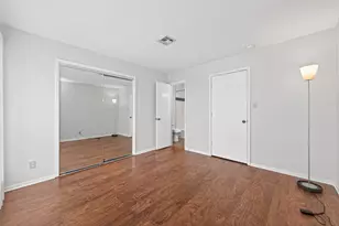 71 Regency Pt, Conroe, TX 77356 - Photo 21