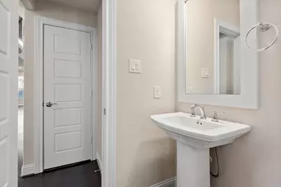 35 N Wheatleigh Drive, Tomball, TX 77375 - Photo 13