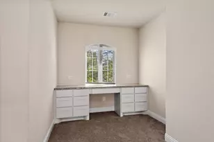 35 N Wheatleigh Dr, Tomball, TX 77375 - Photo 33