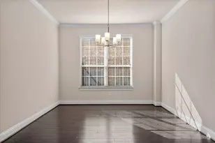 35 N Wheatleigh Dr, Tomball, TX 77375 - Photo 9