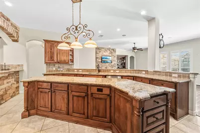 137 Silverwood Ranch Drive, Shenandoah, TX 77384 - Photo 11