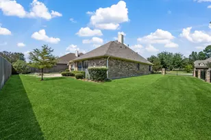 137 Silverwood Ranch Dr, Shenandoah, TX 77384 - Photo 35