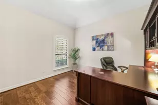 137 Silverwood Ranch Dr, Shenandoah, TX 77384 - Photo 7