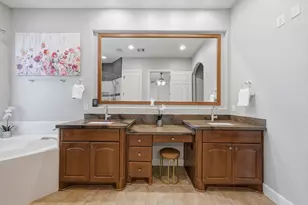 6523 Carrizo Fall Ct, Houston, TX 77041 - Photo 29