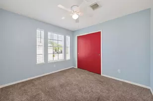 915 Highland Woods Dr, Highlands, TX 77562 - Photo 37