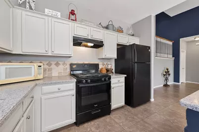 915 Highland Woods Dr, Highlands, TX 77562 - Photo 21