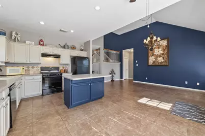 915 Highland Woods Dr, Highlands, TX 77562 - Photo 19