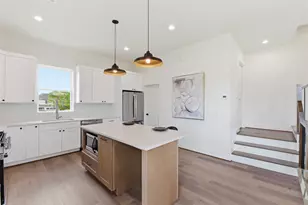 7702 Earl Rudder Wy, Houston, TX 77055 - Photo 23
