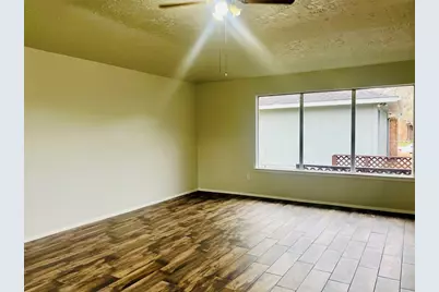 13114 Benford Drive, Houston, TX 77099 - Photo 9