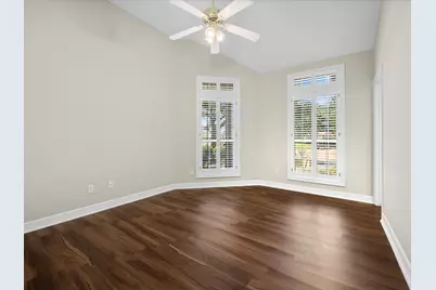 66 Blooming Grove Lane, Houston, TX 77077 - Photo 23