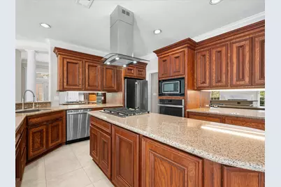 66 Blooming Grove Lane, Houston, TX 77077 - Photo 13