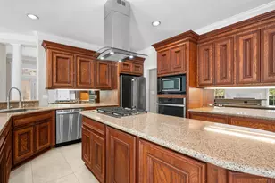 66 Blooming Grove Ln, Houston, TX 77077 - Photo 13