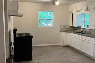 7227 St Augustine St, Houston, TX 77021 - Photo 11