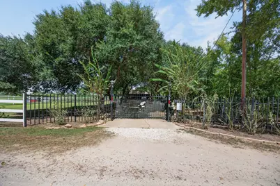 37530 L G Lane, Brookshire, TX 77423 - Photo 5