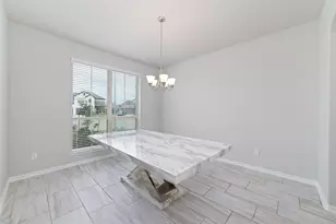 18511 Grand Spanish Oak Ct, Houston, TX 77084 - Photo 5