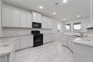 18511 Grand Spanish Oak Ct, Houston, TX 77084 - Photo 7