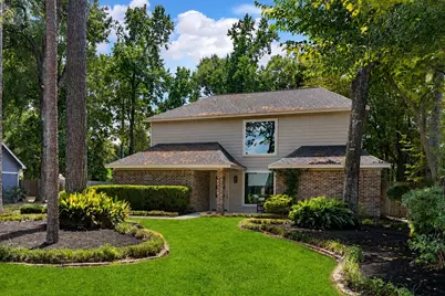 21 Wakerobin Court, The Woodlands, TX 77380 - Photo 1