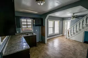 9243 E Ave O, Houston, TX 77012 - Photo 7