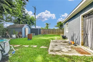 702 Ghinaudo Rd, Brazoria, TX 77422 - Photo 25