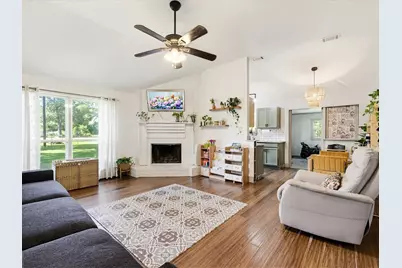 7477 Hidden Acres Drive, Cleveland, TX 77328 - Photo 5