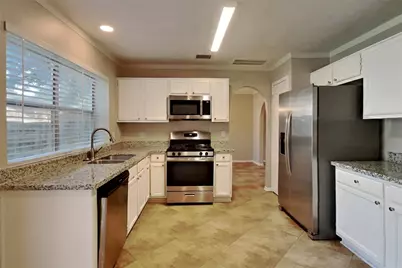 9322 Wandsworth Drive, Spring, TX 77379 - Photo 7